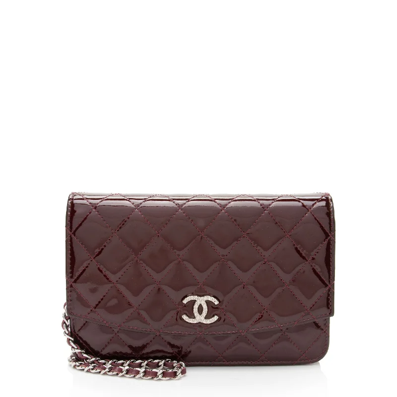 Wallets with zippered closures-Chanel Patent Leather Classic Wallet on Chain