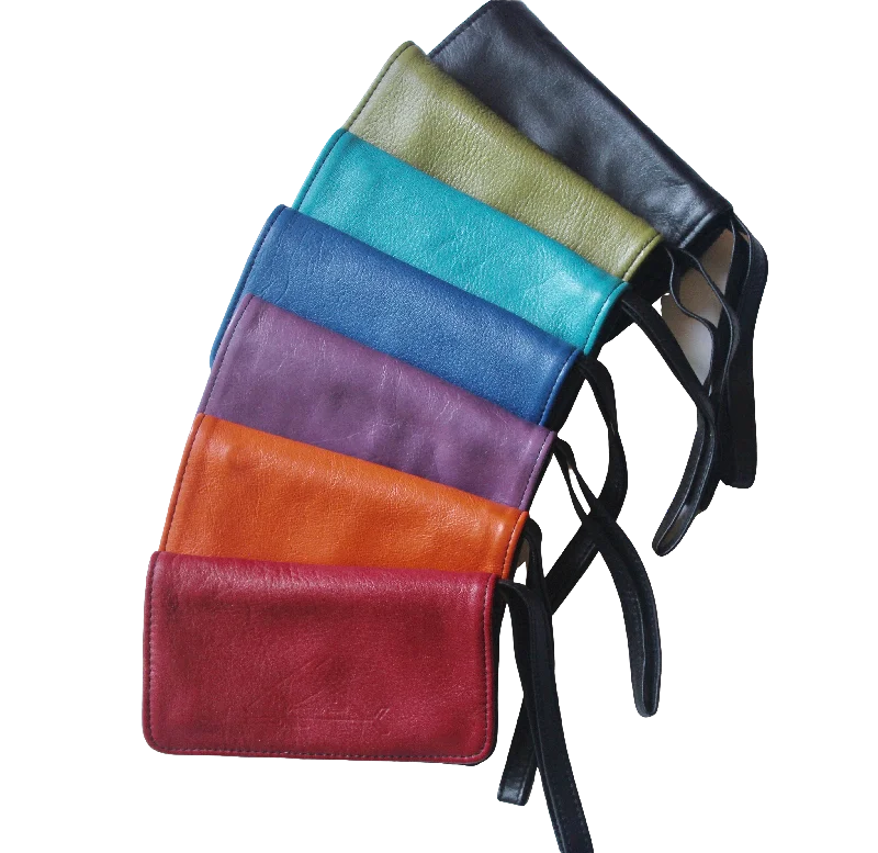 Backpack for rugby gear-Wrist Wallet - Smaller Wristlet Style Leather Clutch Wallet