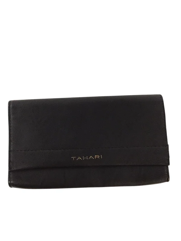 Backpack for quick getaways-Wallet By Tahari By Arthur Levine, Size: Medium