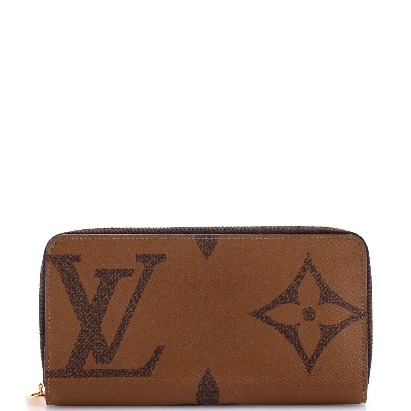 Wallets with snap flaps-Zippy Wallet Reverse Monogram Giant