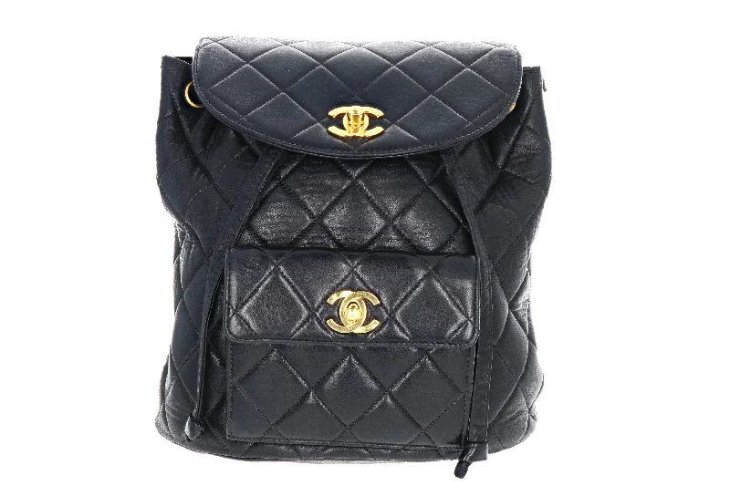 Handbag magnetic snap-Chanel Lambskin Vintage Quilted Double CC  Backpack