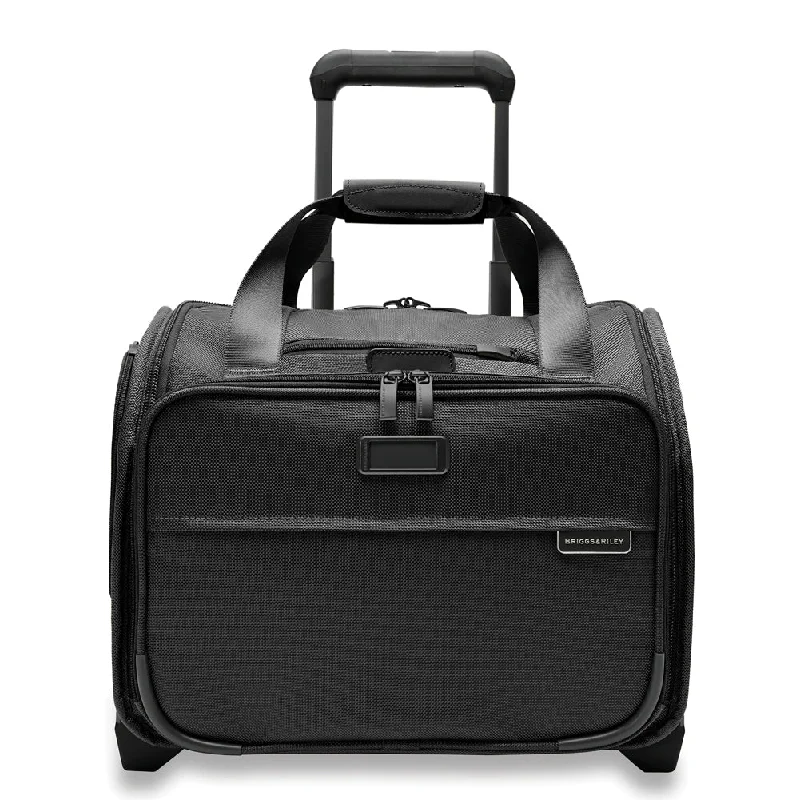 Suitcase for desert travel-Briggs & Riley Baseline 2-Wheel Cabin Bag