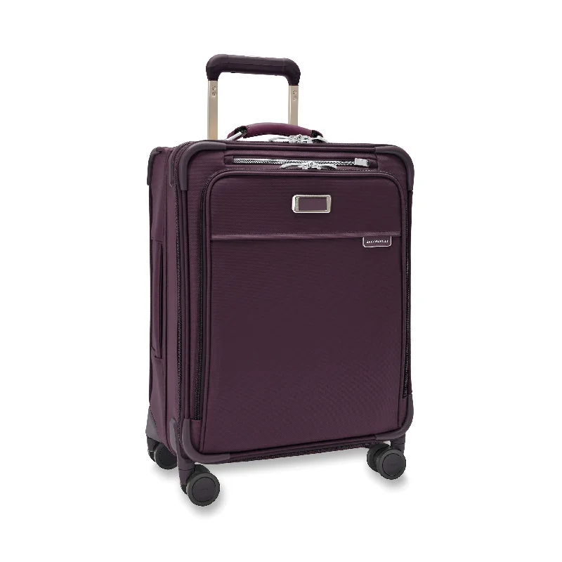 Suitcase for rainy travel-Briggs & Riley Baseline Global Carry-On Spinner