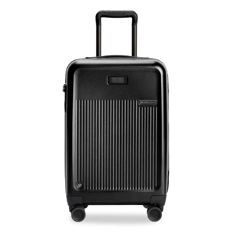 Suitcase with internal pockets-Briggs & Riley Sympatico 3.0 Essential Carry On Expandable Spinner 22"