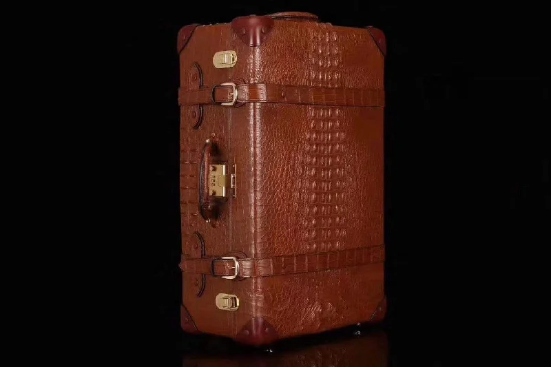 Suitcase for snowy trips-Fashion Genuine crocodile Skin Leather Luggage,Suitcase,Rolling case