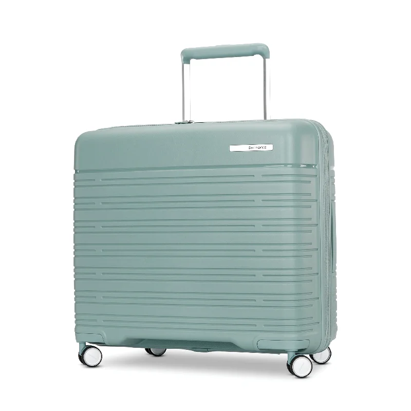 Suitcase with extra space-Samsonite Elevation Plus Medium Glider